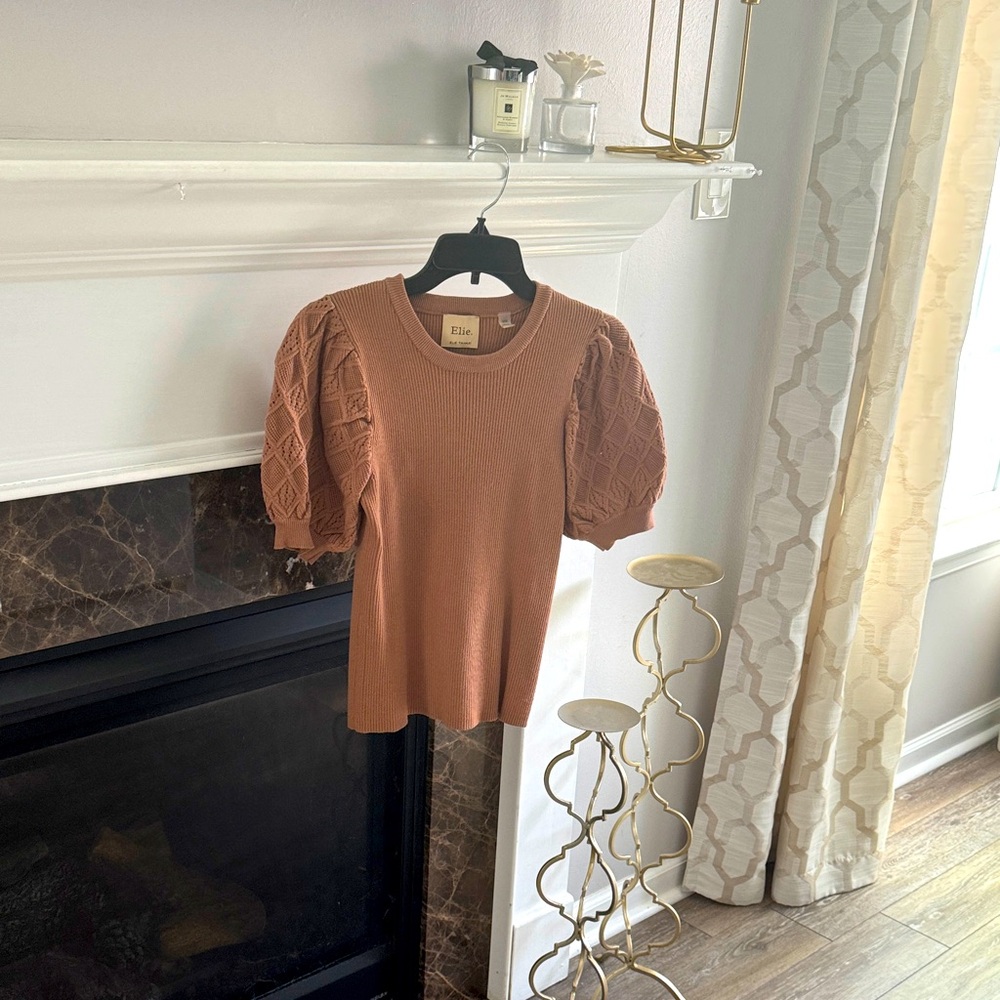 Elie Tahari Tan Puff Sleeve Blouse